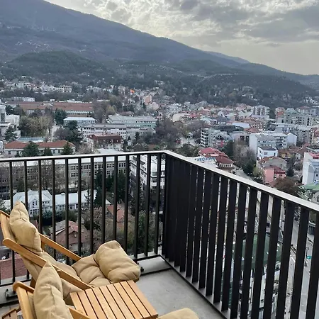 Floor Presidential With Free Private Parking In The Center Of