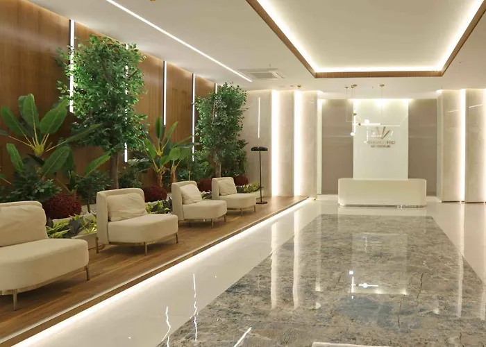 Floor Presidential With Free Private Parking In The Center Of Apartment *