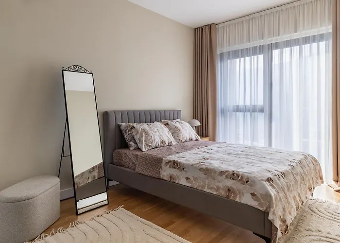 Floor Presidential With Free Private Parking In The Center Of Apartment *