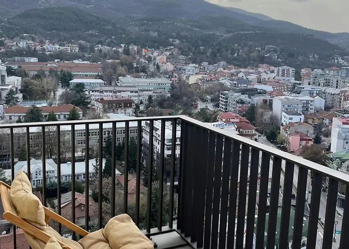 Floor Presidential With Free Private Parking In The Center Of